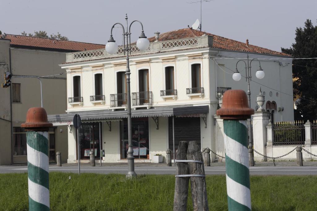 Barchessa Levi Morenos B&B Мира Екстериор снимка